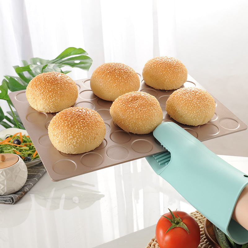 CozyNest Thickened silicone oven microwave oven heat insulation gloves are high temperature resistant and non-slip.
