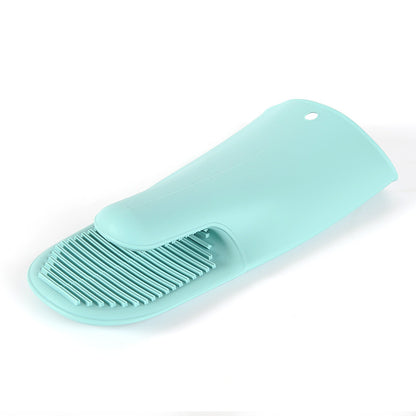 CozyNest Thickened silicone oven microwave oven heat insulation gloves are high temperature resistant and non-slip.